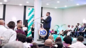 El PRI proclama a Abinader como su candidato presidencial para el 2024