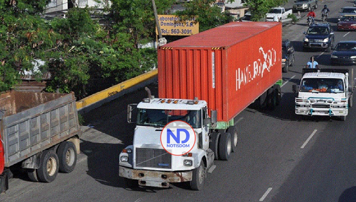Transportistas piden al gobierno tratar en mesa crisis carburantes