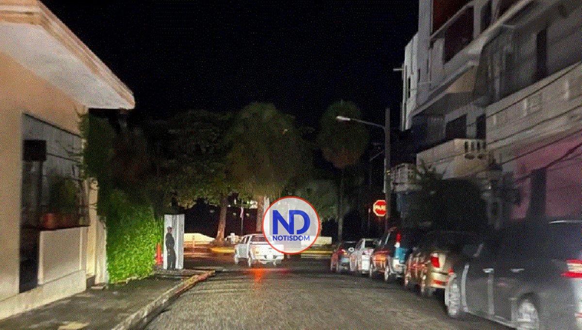 Gran apagón afecta ciudad Santo Domingo por falla en Timbeque 2