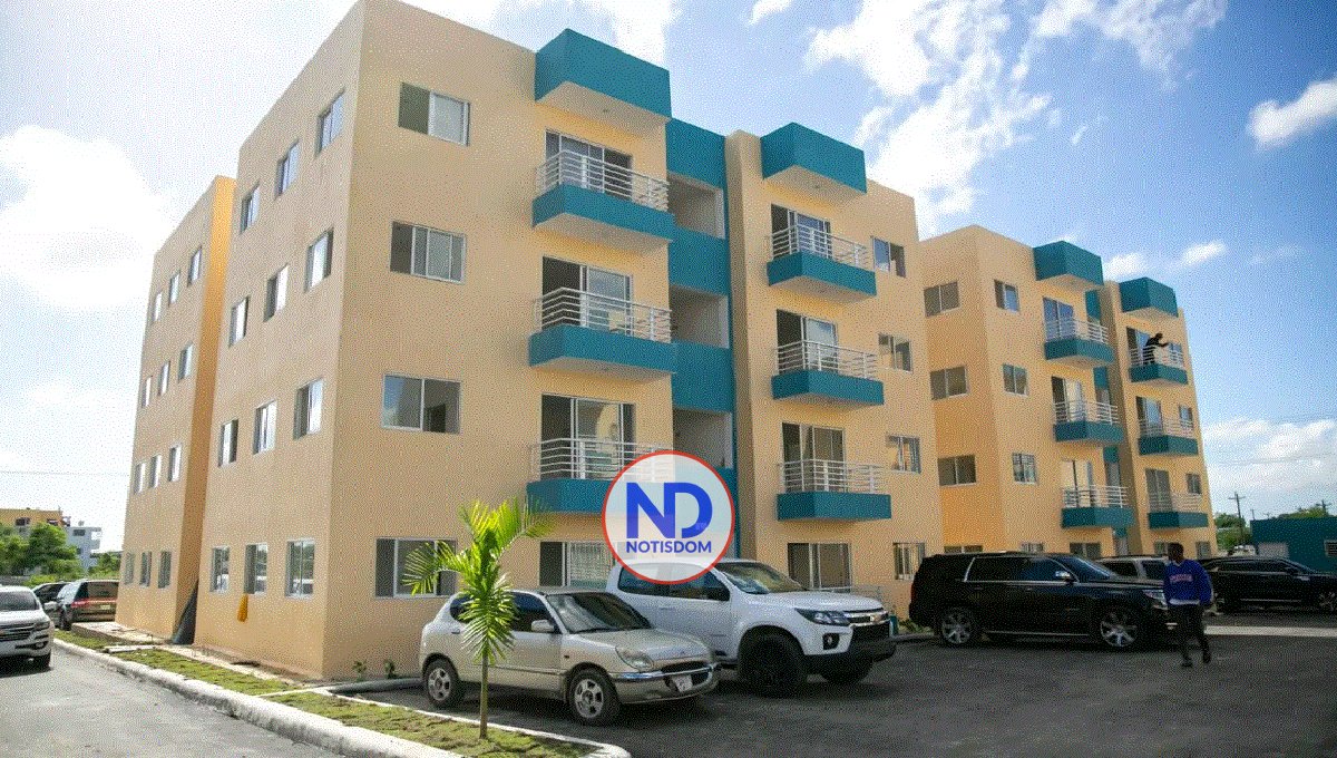 Entregan 168 nuevas viviendas en Santo Domingo Oeste