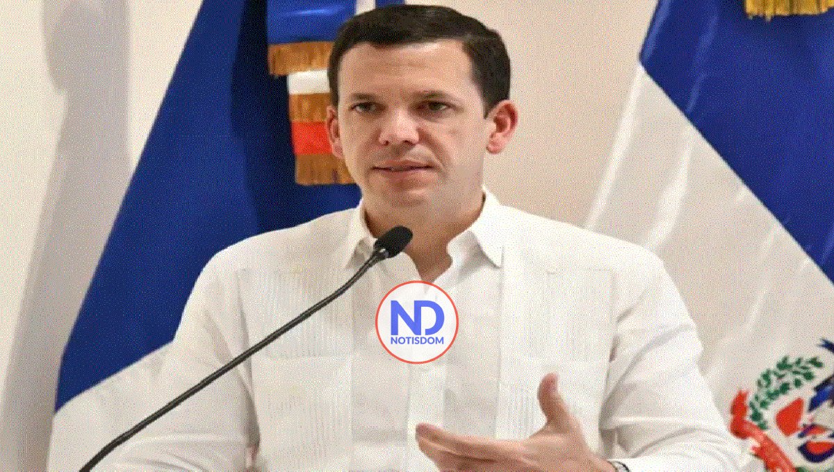 Hugo Beras le solicitó licencia al presidente