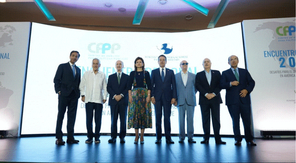 ITO BISONO Y RAQUEL PENA Líderes de la región exponen visión para mejorar la calidad de la política en la cumbre CAPP 2023