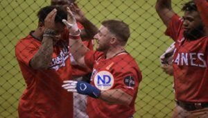 Leones del Escogido vencen a las Águilas 5-2