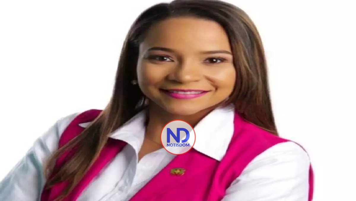 Renuncia del PLD exgobernadora de La Vega; acompañará a Kelvin Cruz como candidata a regidora 2 Renuncia del PLD exgobernadora de La Vega; acompañará a Kelvin Cruz como candidata a regidora