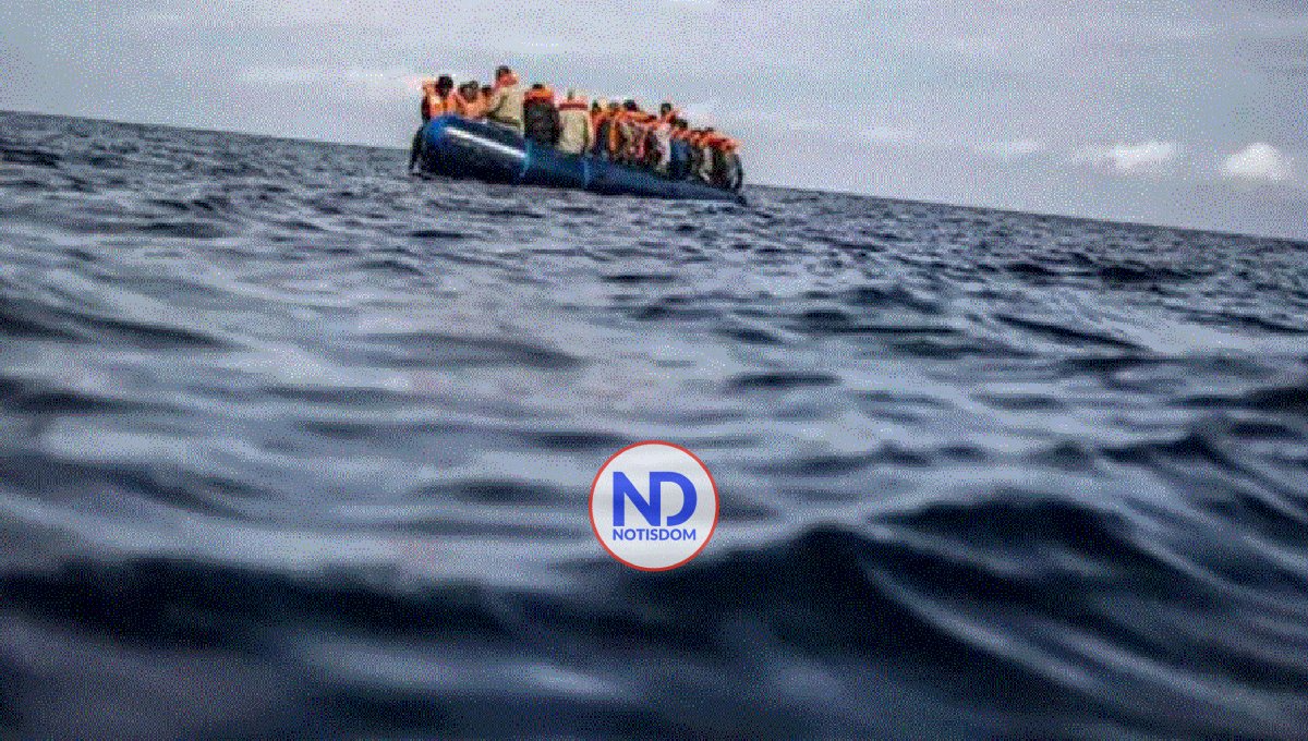 Repatrian 89 migrantes dominicanos tras interceptar su barco en aguas de PR