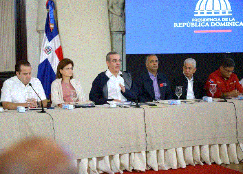 Presidente: Todo el gobierno sale en auxilio de los afectados por lluvias 3 abinader 783 Presidente: Todo el gobierno sale en auxilio de los afectados por lluvias