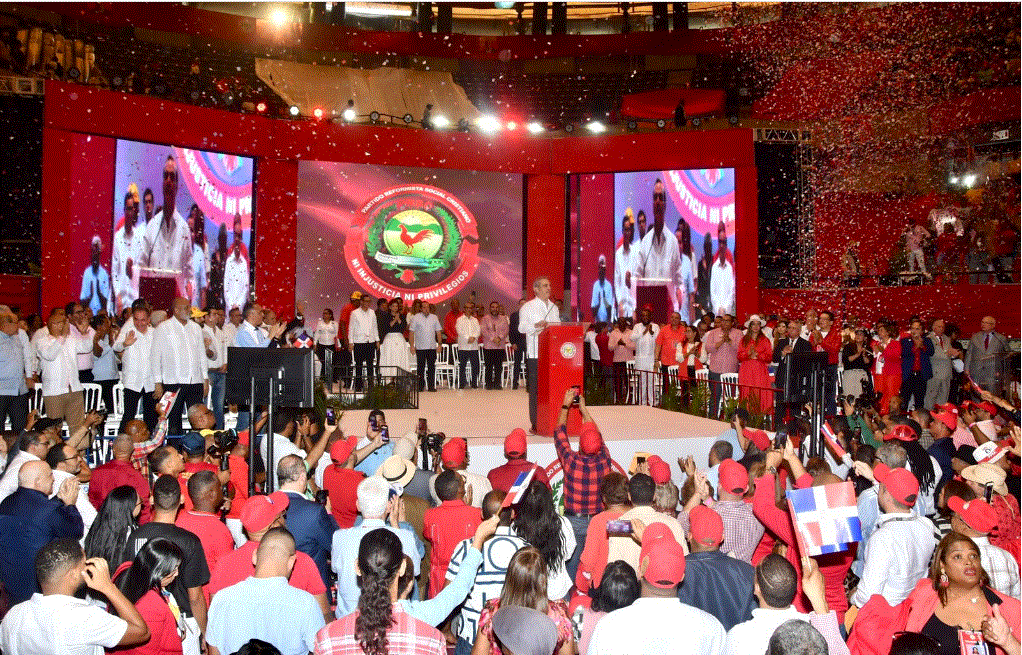 abinader 796 Abinader jura “a mucha honra” como candidato presidencial del PRSC de cara al 2024