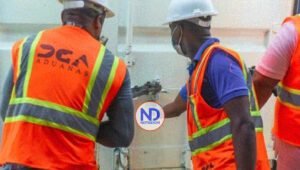 Ocupan en AILA miles botellas de alcohol en contrabando desde EU