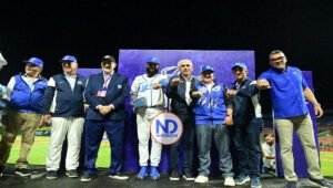 Licey entrega anillos de campeones