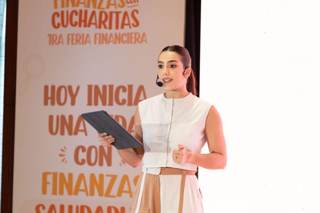 Economics Data realiza primera feria dominicana en finanzas personales e inversión 4 economic data 2 Economics Data realiza primera feria dominicana en finanzas personales e inversión