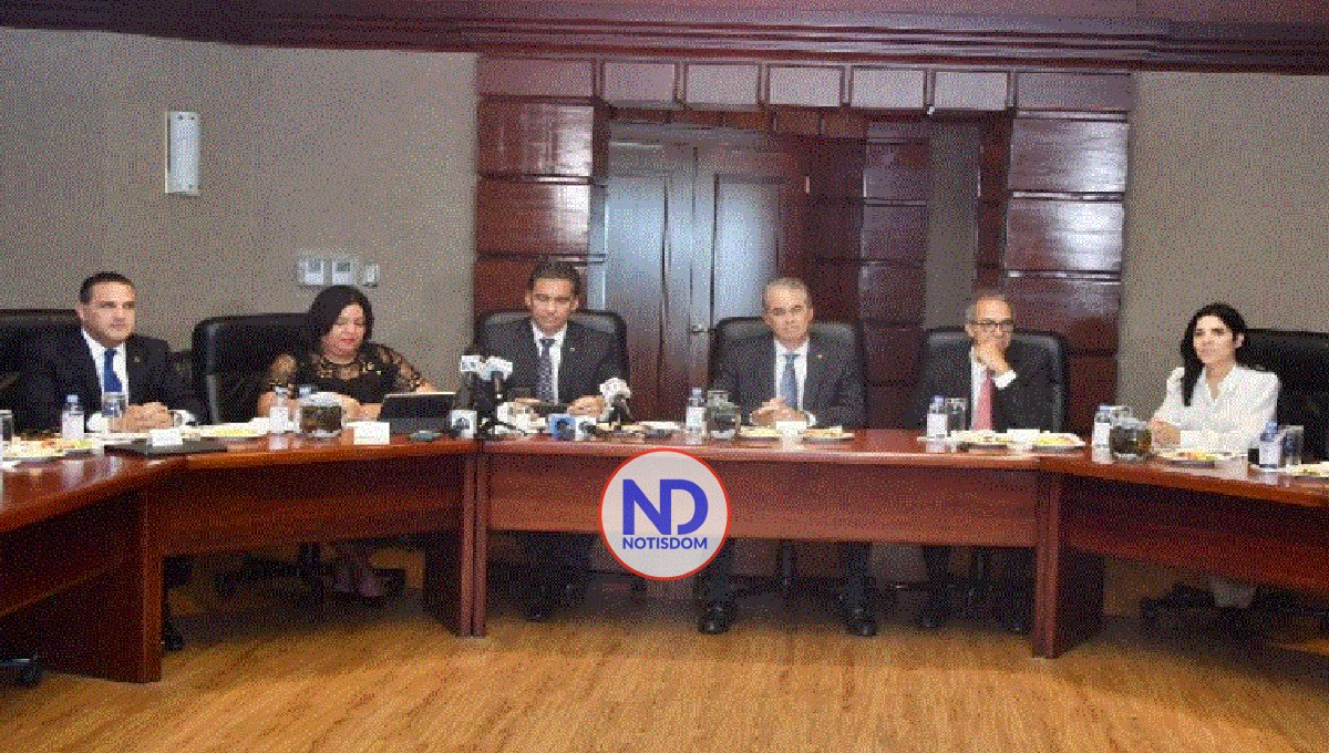 Autoferia Popular inicia con tasas fijas desde 7.75% y hasta 7 años