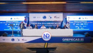 Líderes de aviación civil definen pautas para mejorar navegación