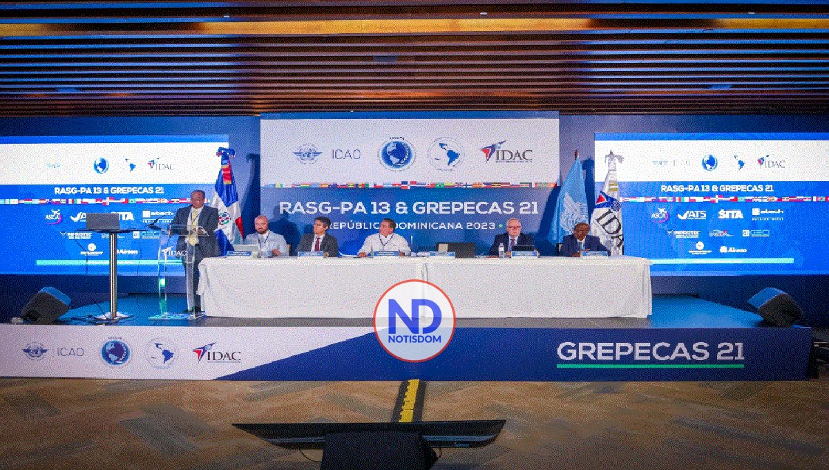 Líderes de aviación civil definen pautas para mejorar navegación