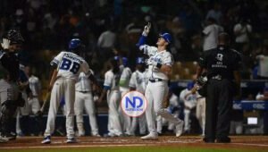 Licey vence a las Estrellas en el Quisqueya 11-6