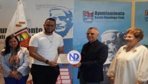 El Ayuntamiento de Santo Domingo Este gradúa a 263 jóvenes en escuelas laborales