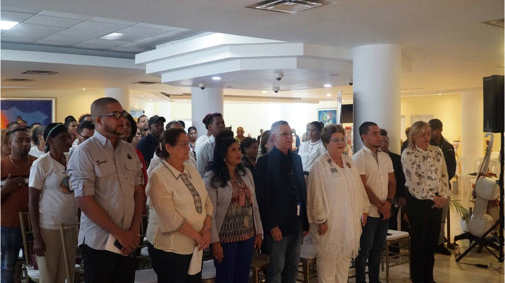 El Ayuntamiento de Santo Domingo Este gradúa a 263 jóvenes en escuelas laborales 3 manuel jimenez 46 El Ayuntamiento de Santo Domingo Este gradúa a 263 jóvenes en escuelas laborales