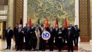 Cancilleres de China, Palestina y varios países árabes e islámicos se reúnen en Pekín