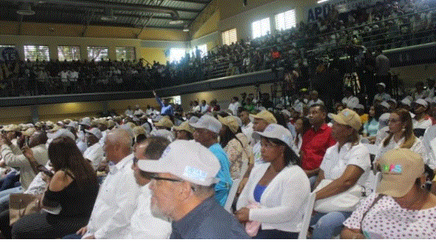 Otros dos partidos proclaman a Abinader candidato presidencial 3 reunion 1 Otros dos partidos proclaman a Abinader candidato presidencial