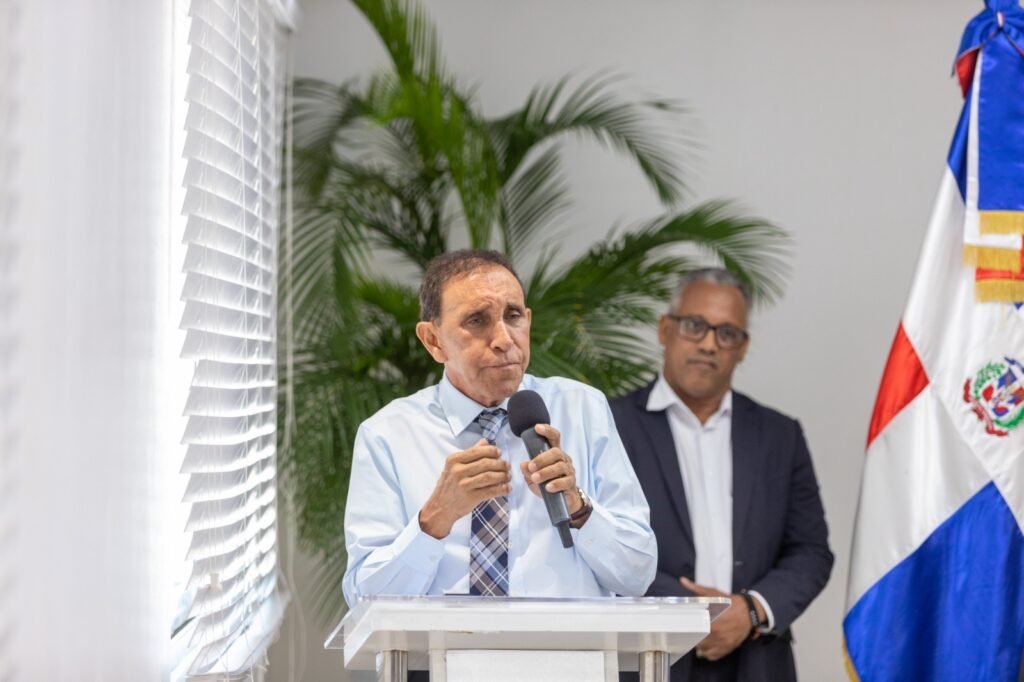 Cruz Jiminian 2 Inaipi y Fundación Jiminián beneficiarán con cirugías a infantes