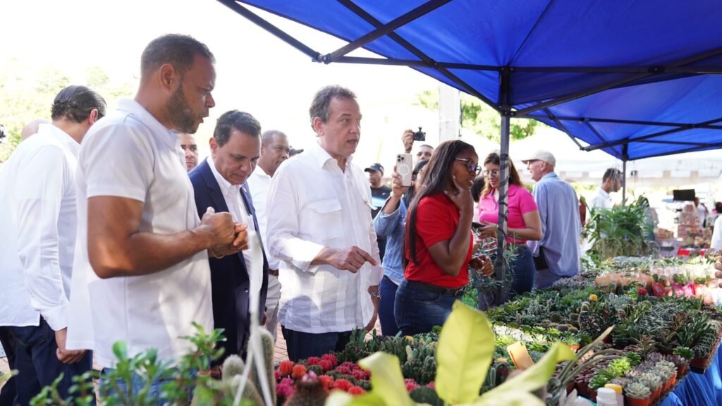 Industria y Comercio dice entrega préstamos en “Ruta Mipymes Samaná 2023” 3 ITO BISONO 50 Industria y Comercio dice entrega préstamos en “Ruta Mipymes Samaná 2023”