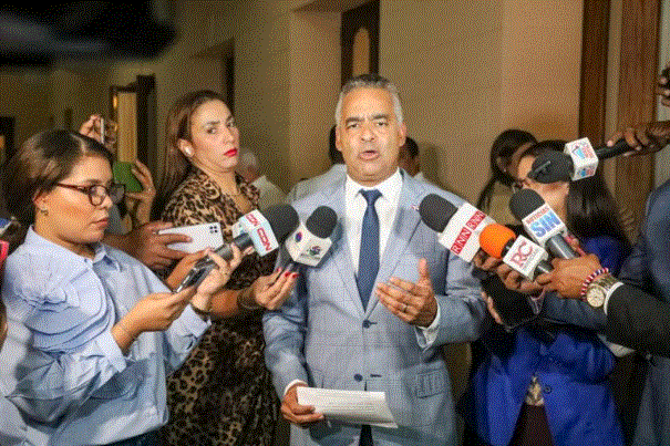 JOEL SANTOS 20 Presidente Abinader encabeza consejo de ministros y directores