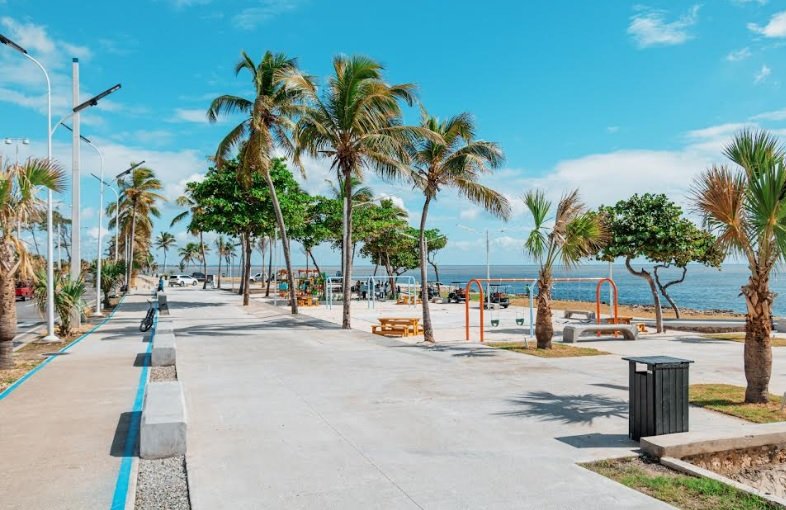 MALECON 3 Presidente y Alcaldesa inauguran el Paseo Malecón Santo Domingo