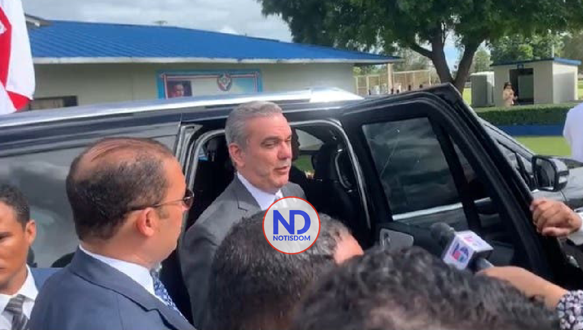 Presidente Abinader apoya tregua política y llama a compartir en familia festividades