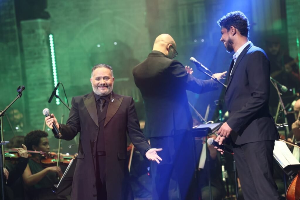 Pavel Núñez presenta exitoso concierto sinfónico en el Teatro Nacional 5 PAVEL NUNEZ 7 Pavel Núñez presenta exitoso concierto sinfónico en el Teatro Nacional