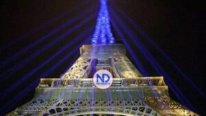 La Torre Eiffel conmemora el centenario de su creador