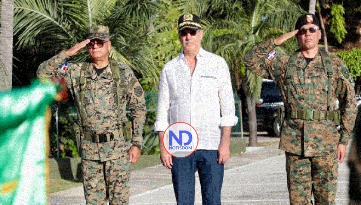 Abinader destaca labor Ejército dominicano defensa de frontera