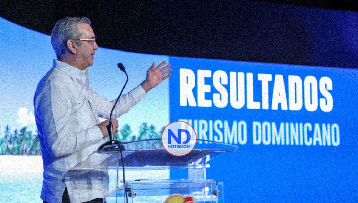 Abinader satisfecho con logro de Turismo; da la bienvenida con alegría a quienes visitan a RD