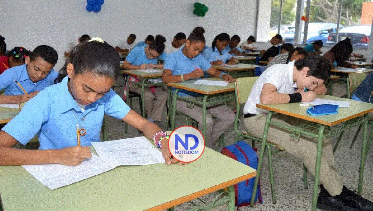 RD por debajo media de la OCDE en matemáticas, lectura y ciencia