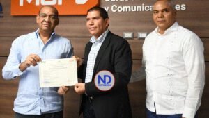 MOPC adjudica rehabilitación de carreteras en provincia Barahona