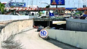 Cierre desnivel y Navidad causan trastorno vial DN