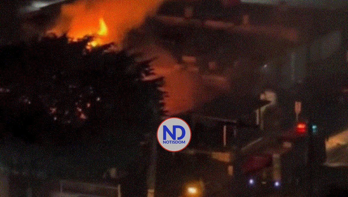 Investigan causa de incendio en universidad de familia Abinader