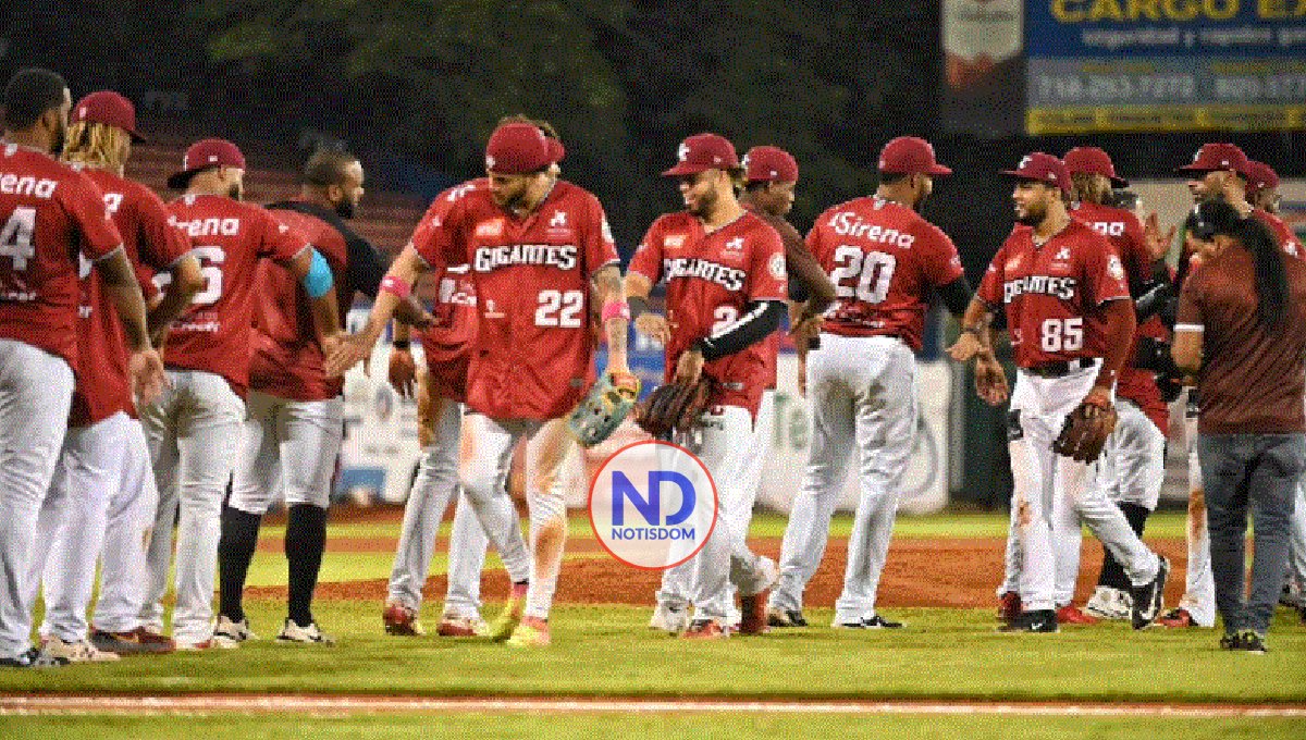 Gigantes logra primer triunfo con jonrón de Sirí; Licey blanquea EO 2 Gigantes logra primer triunfo con jonrón de Sirí; Licey blanquea EO