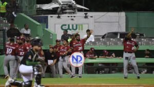 Henrry Urrutia batea de 4-4 y Gigantes empatan en primero con Estrellas