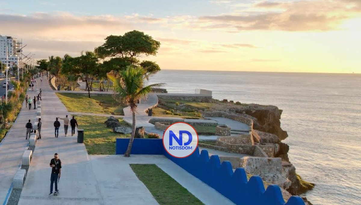 Presidente y Alcaldesa inauguran el Paseo Malecón Santo Domingo