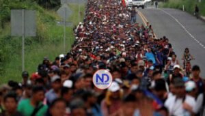 Una caravana de 7.000 migrantes avanza por el sur de México