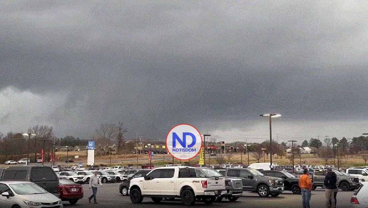 Al menos seis muertos tras el paso de varios tornados por Tennessee