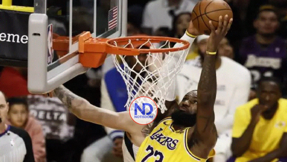 Los Lakers respiran y los Timberwolves caen en Dallas