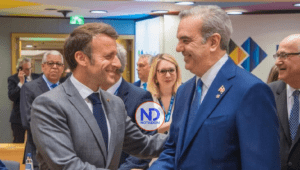 Macron expresa a Abinader deseo de Francia de participar en construcción tercera línea de Metro