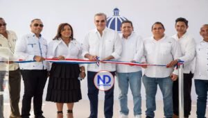 Inauguran obras en Monseñor Nouel y La Vega