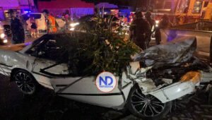 Mueren dos personas calcinadas en accidente de tránsito en Santiago