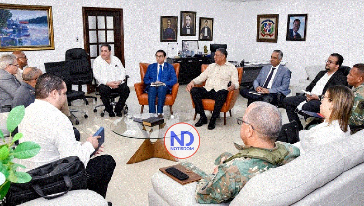 Autoridades refuerzan seguridad en hospitales de RD