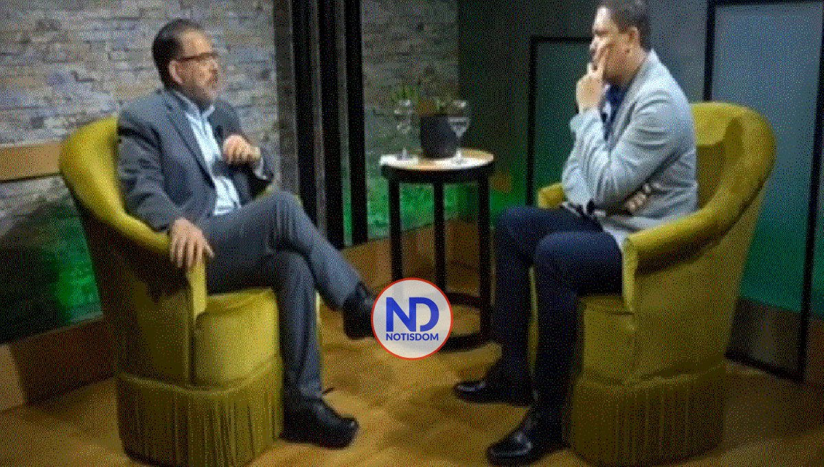 Candidato Guillermo Moreno reta Omar Fernández a un debate DN 2 Candidato Guillermo Moreno reta Omar Fernández a un debate DN