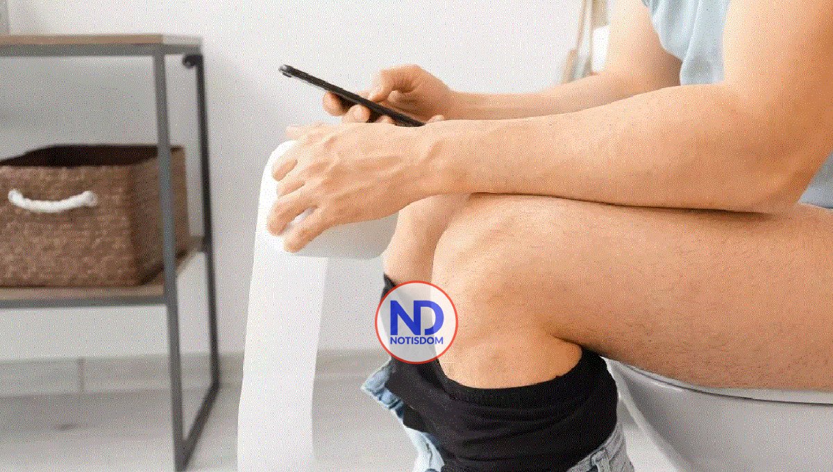 ¿Es saludable pasar más de 10 minutos sentado en el inodoro?