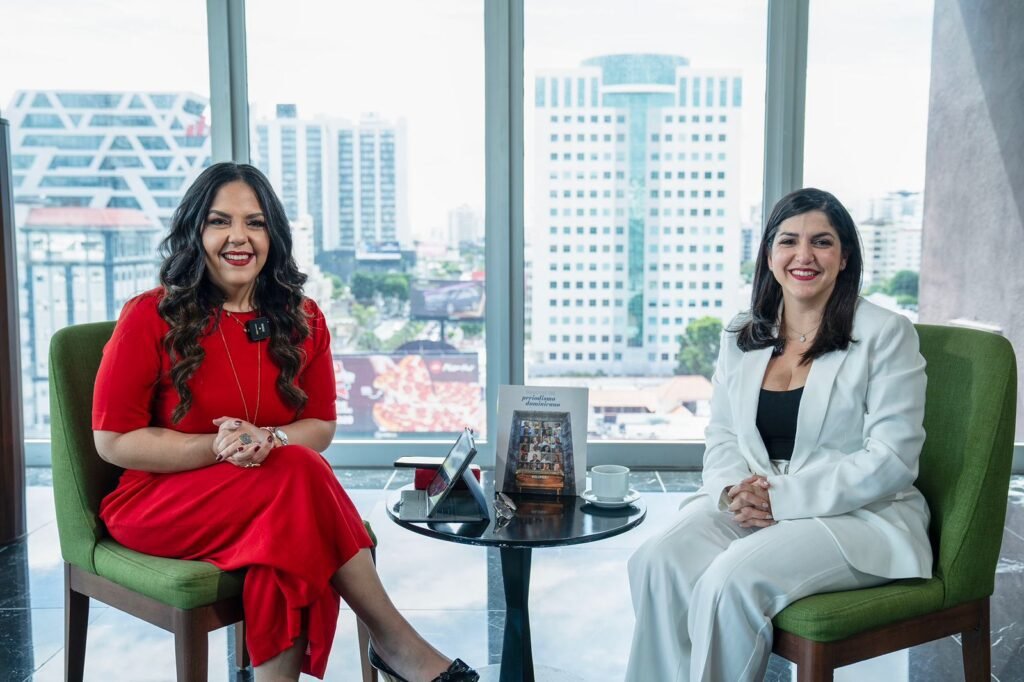 julia subervi y vivianariveiro Biviana Riveiro define a ProDominicana como entidad de muchas pasiones