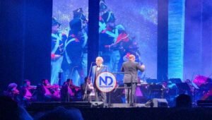 La elegancia de Bocelli llenan SD en un concierto con Filarmónica