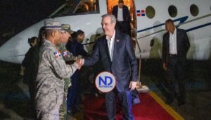 Abinader retornó anoche tras pronunciar discurso en la ONU